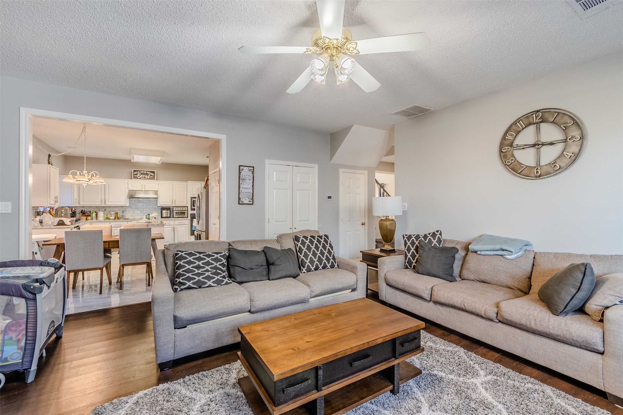 4210 Oak Mount Drive , Carrollton, TX, 75010 | 20958613 | Realty Texas LLC