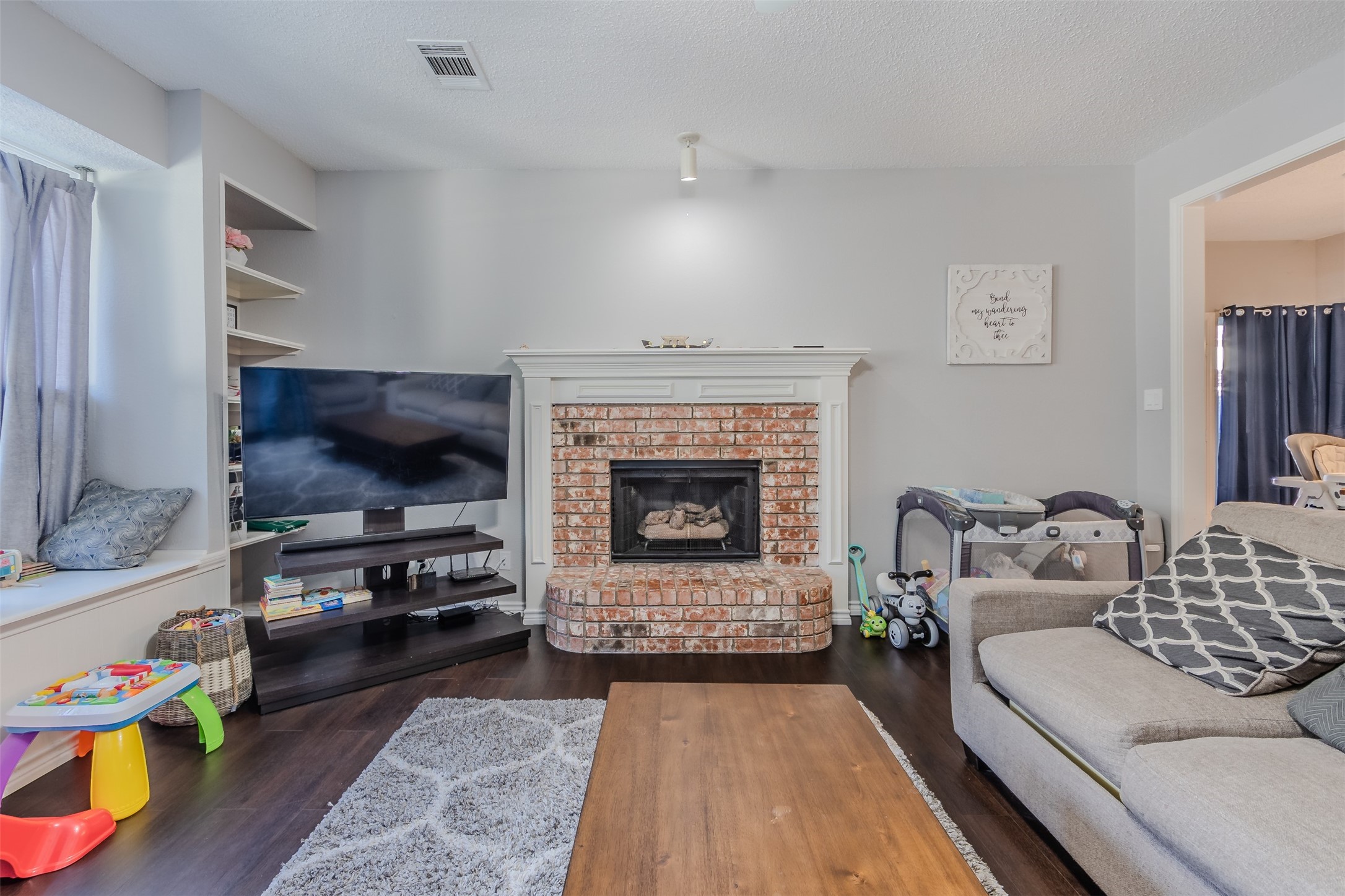 4210 Oak Mount Drive , Carrollton, TX, 75010 | 20958613 | Realty Texas LLC