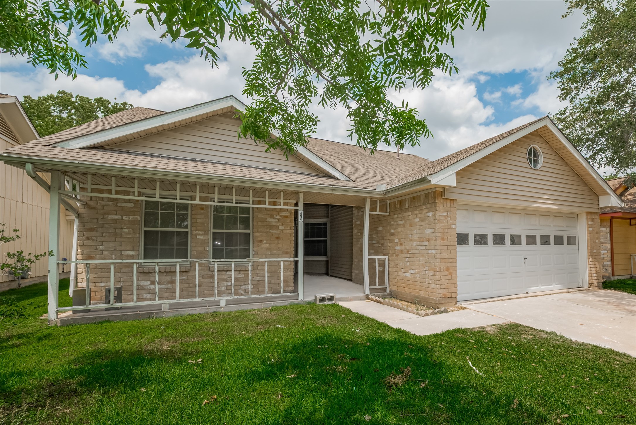 15934 Barbarossa Drive , Houston, TX, 77083 | 64970000 | Realty Texas LLC