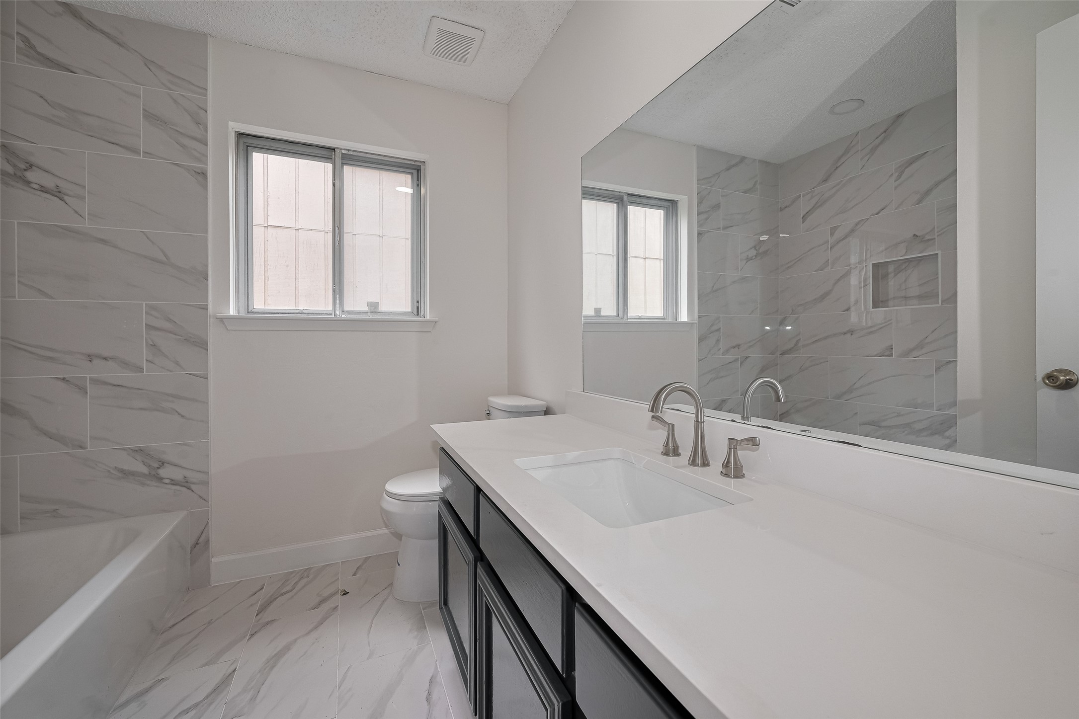 15934 Barbarossa Drive , Houston, TX, 77083 | 64970000 | Realty Texas LLC