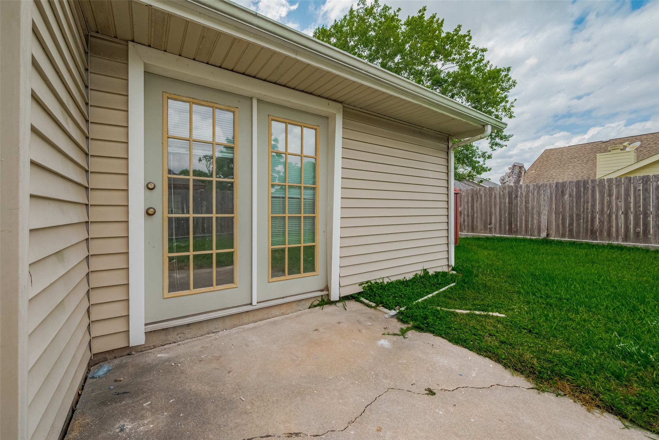 15934 Barbarossa Drive , Houston, TX, 77083 | 64970000 | Realty Texas LLC