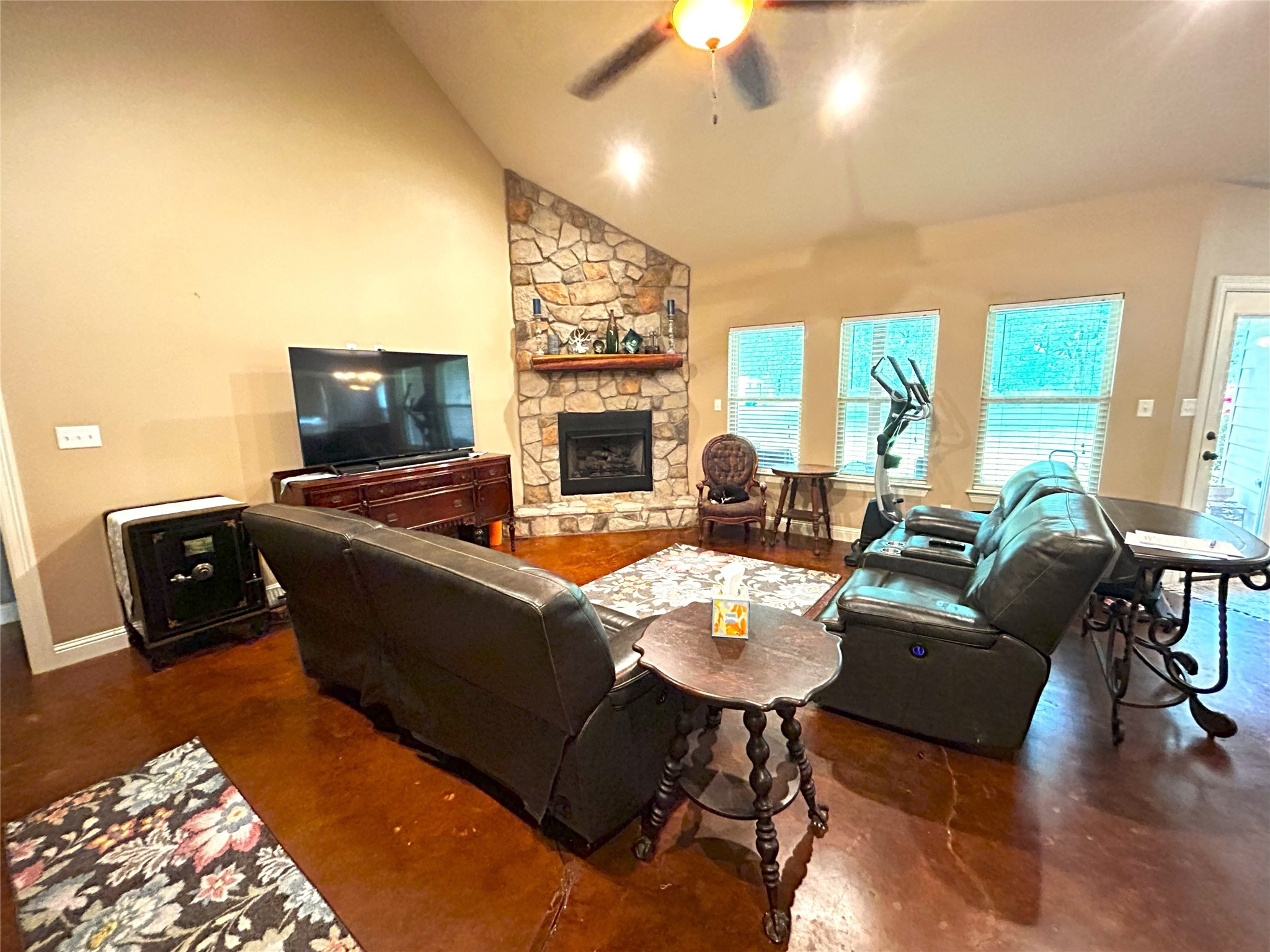 281 County Road 3646, Sulphur Springs, TX, 75482 | 20958150 | Realty Texas LLC