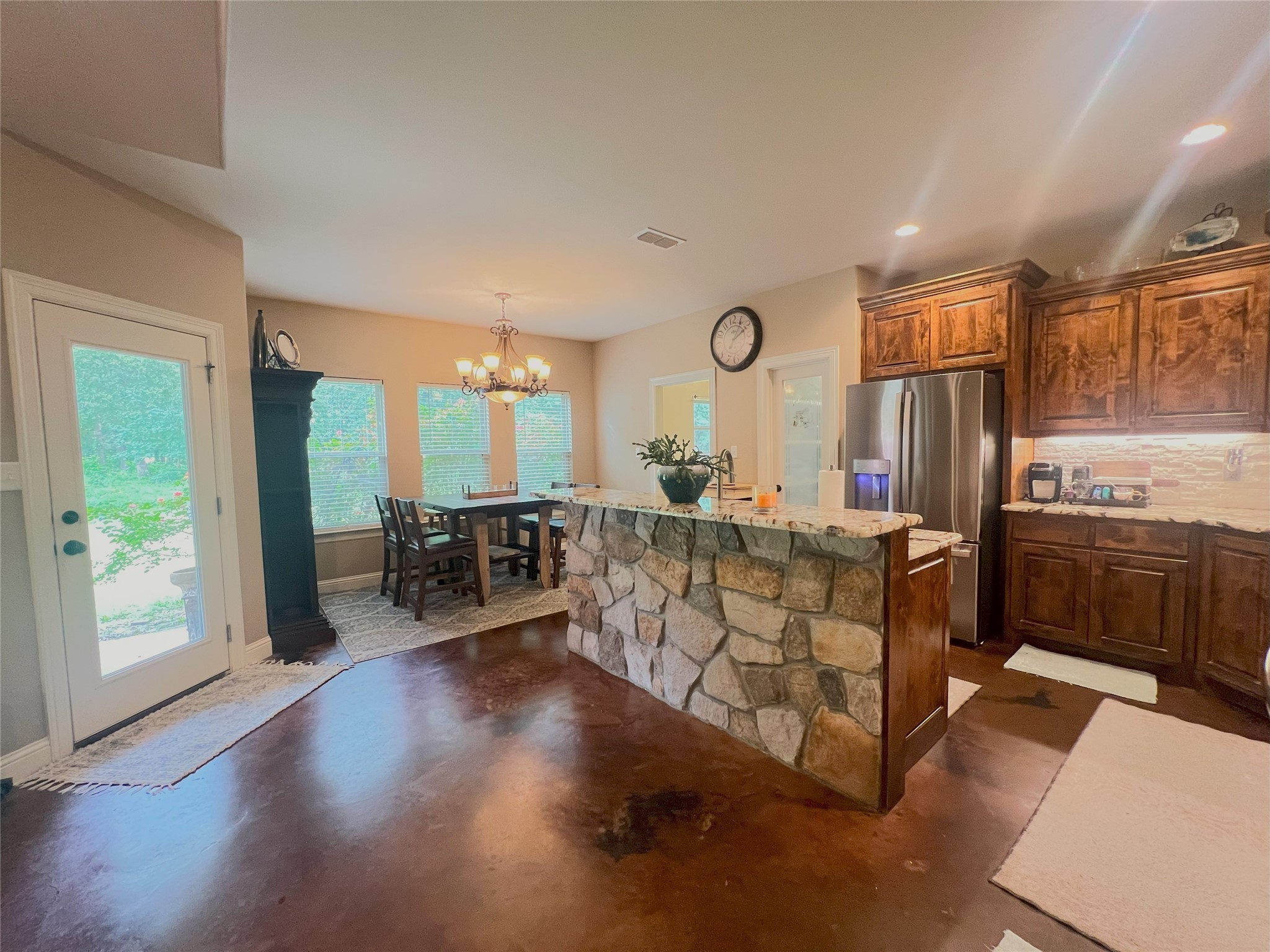 281 County Road 3646, Sulphur Springs, TX, 75482 | 20958150 | Realty Texas LLC