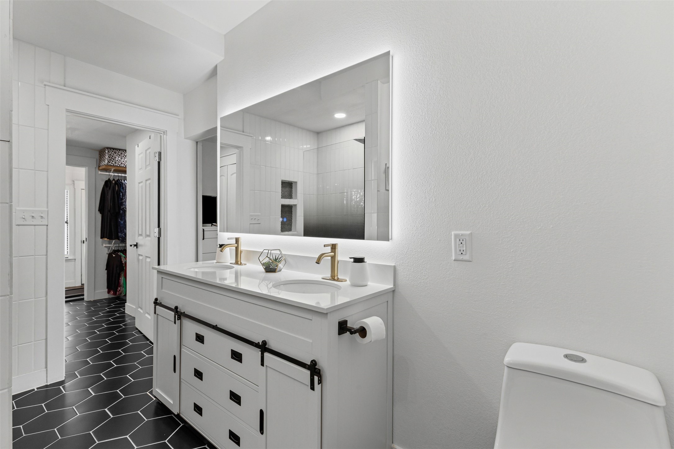 207 W River, Meridian, TX, 76665 | 20955411 | Realty Texas LLC