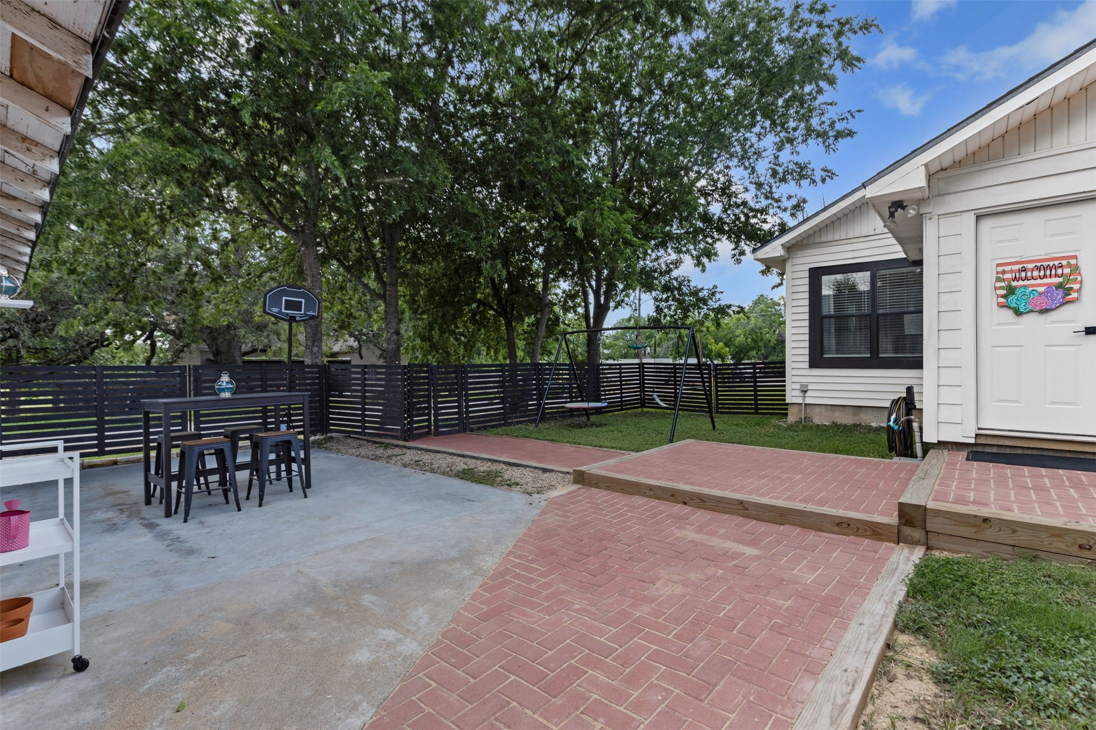 207 W River, Meridian, TX, 76665 | 20955411 | Realty Texas LLC