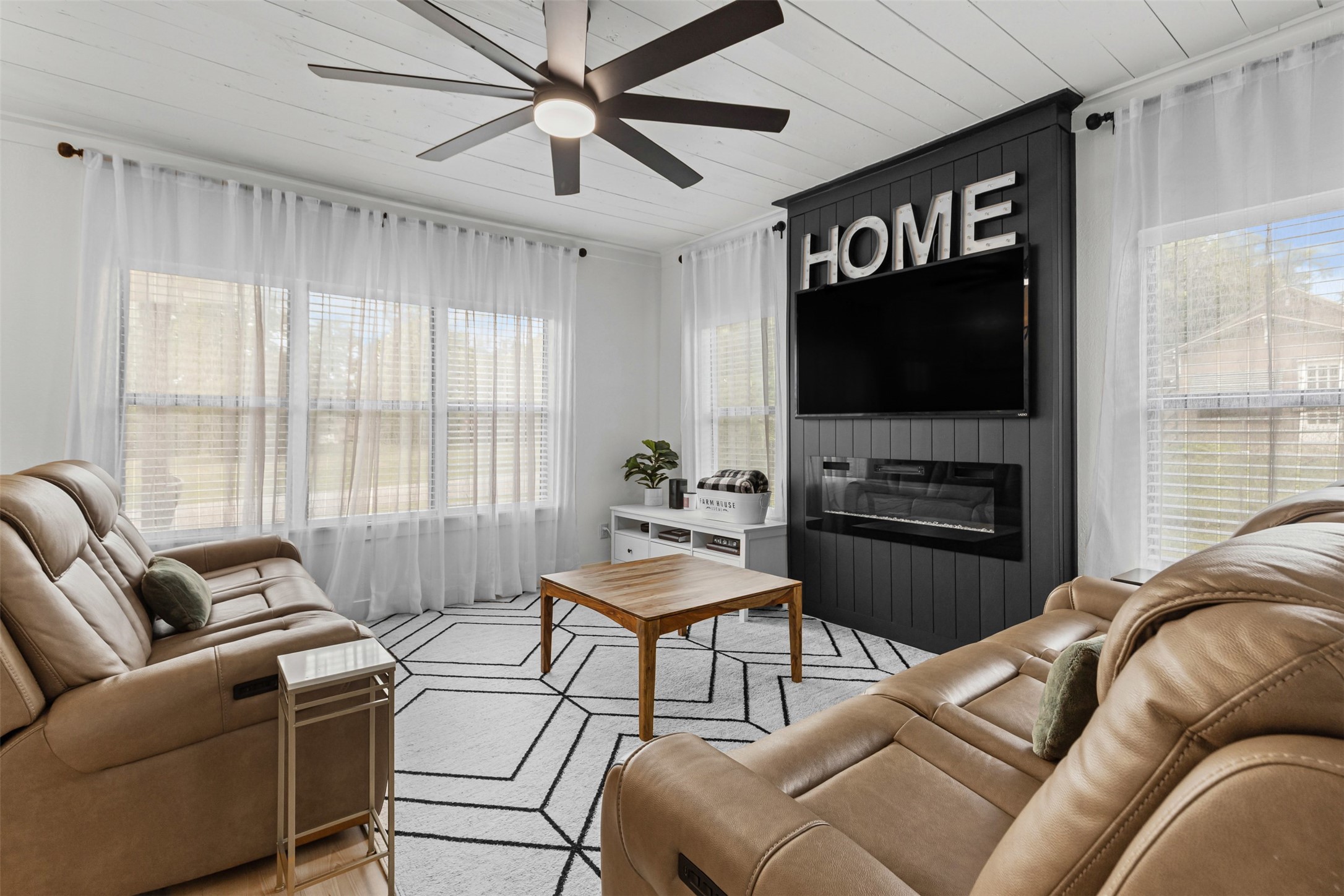 207 W River, Meridian, TX, 76665 | 20955411 | Realty Texas LLC