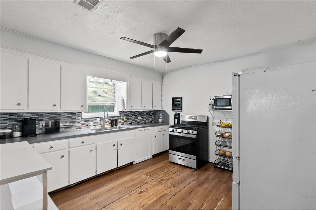 203 Pierce Street, Bryan, TX, 77803 | 25006579 | Realty Texas LLC