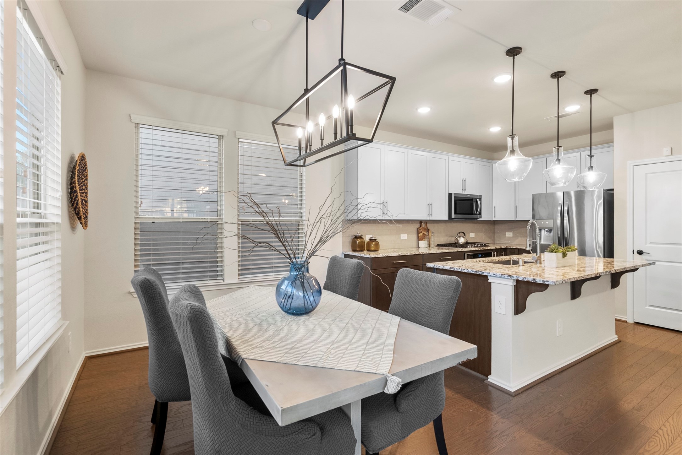 4025 Starbright Street , Houston, TX, 77018 | 18425560 | Realty Texas LLC