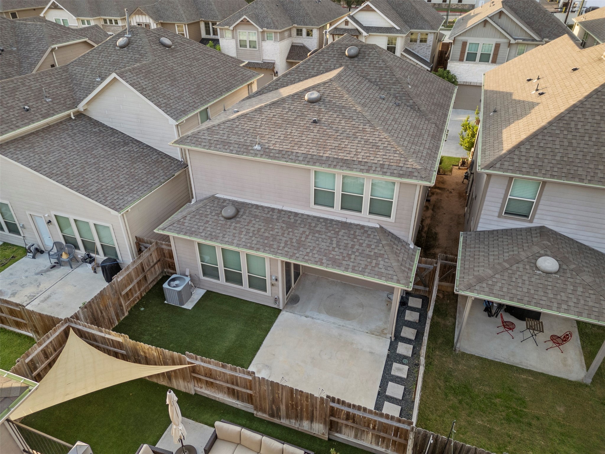 4025 Starbright Street , Houston, TX, 77018 | 18425560 | Realty Texas LLC