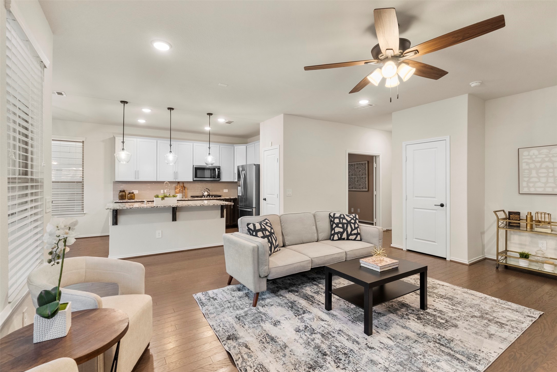 4025 Starbright Street , Houston, TX, 77018 | 18425560 | Realty Texas LLC