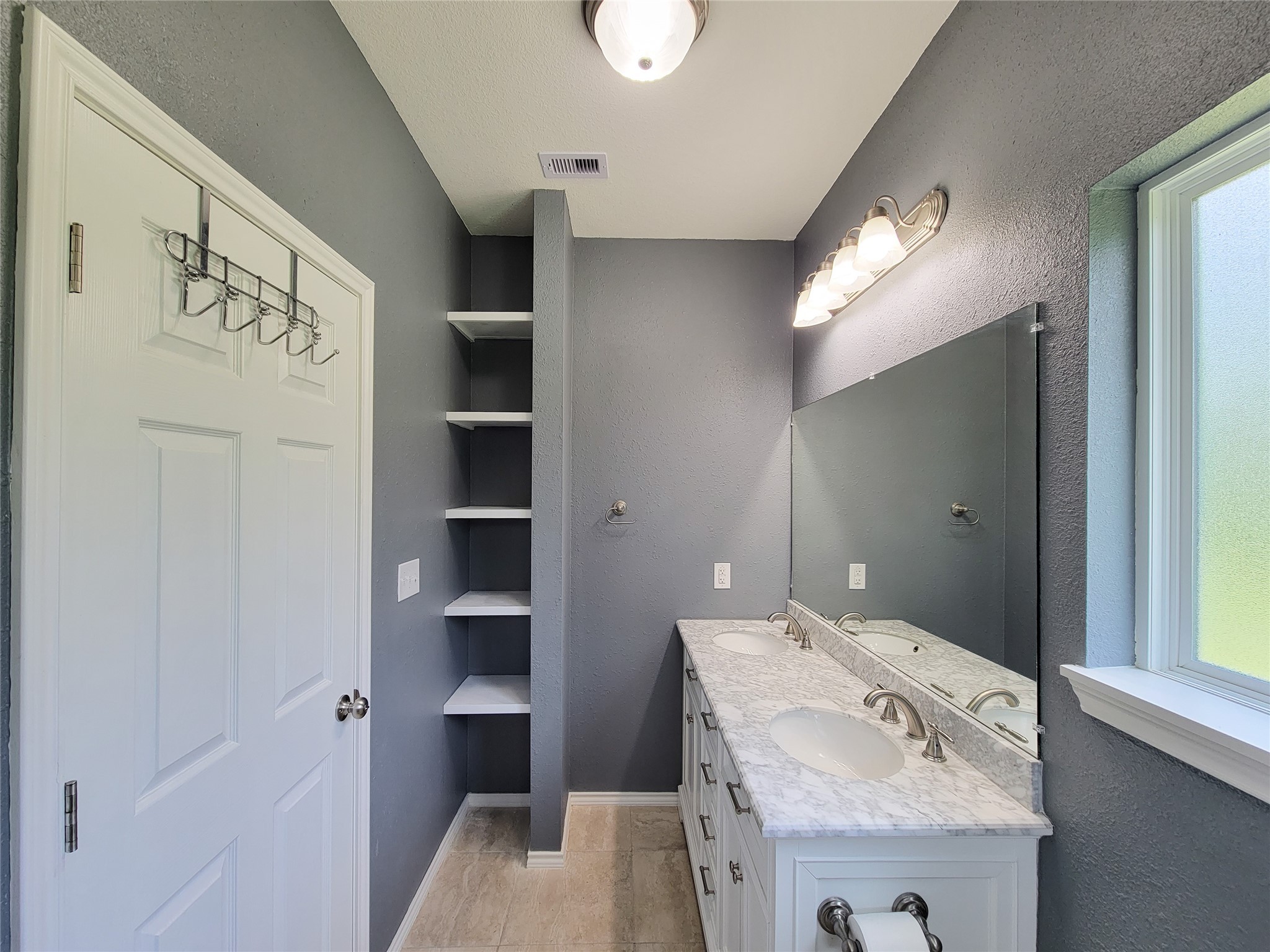 17132 Bending Oaks , Conroe, TX, 77385 | 24490019 | Realty Texas LLC