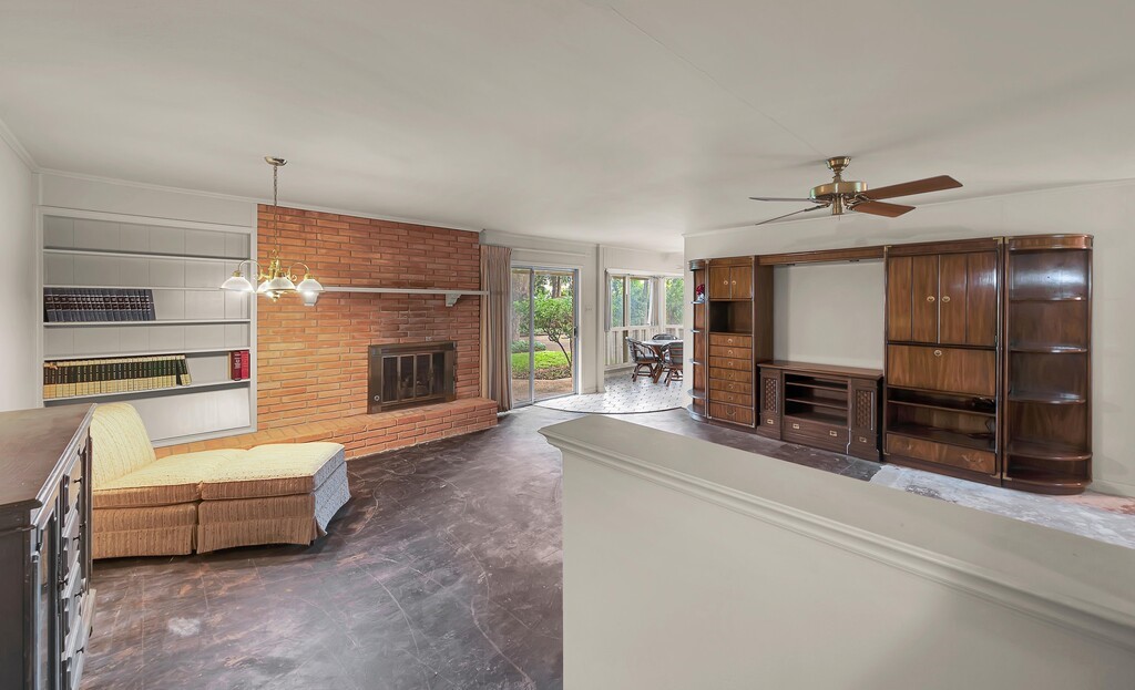 2832 Wooded Acres Drive, Waco, TX, 76710 | 20955340 | Realty Texas LLC