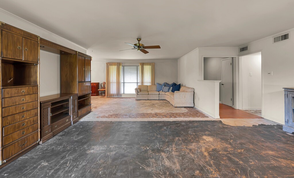 2832 Wooded Acres Drive, Waco, TX, 76710 | 20955340 | Realty Texas LLC