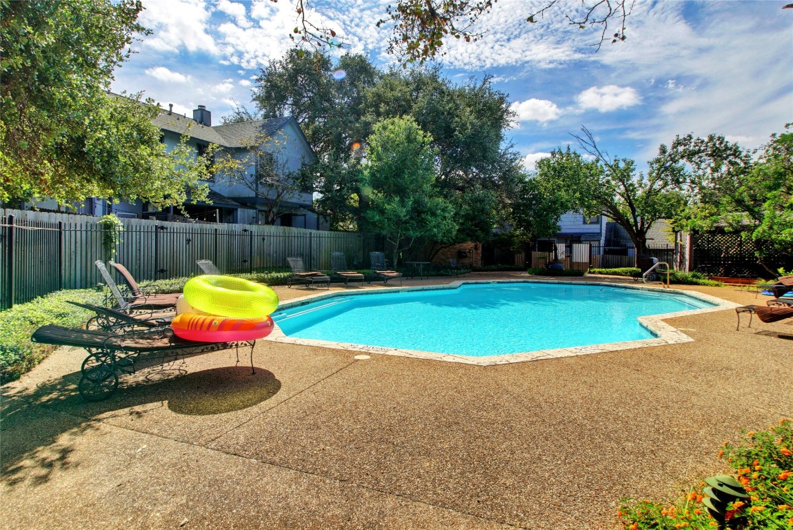1411 Gracy Farms Lane 69, Austin, TX, 78758 | 7412919 | Realty Texas LLC