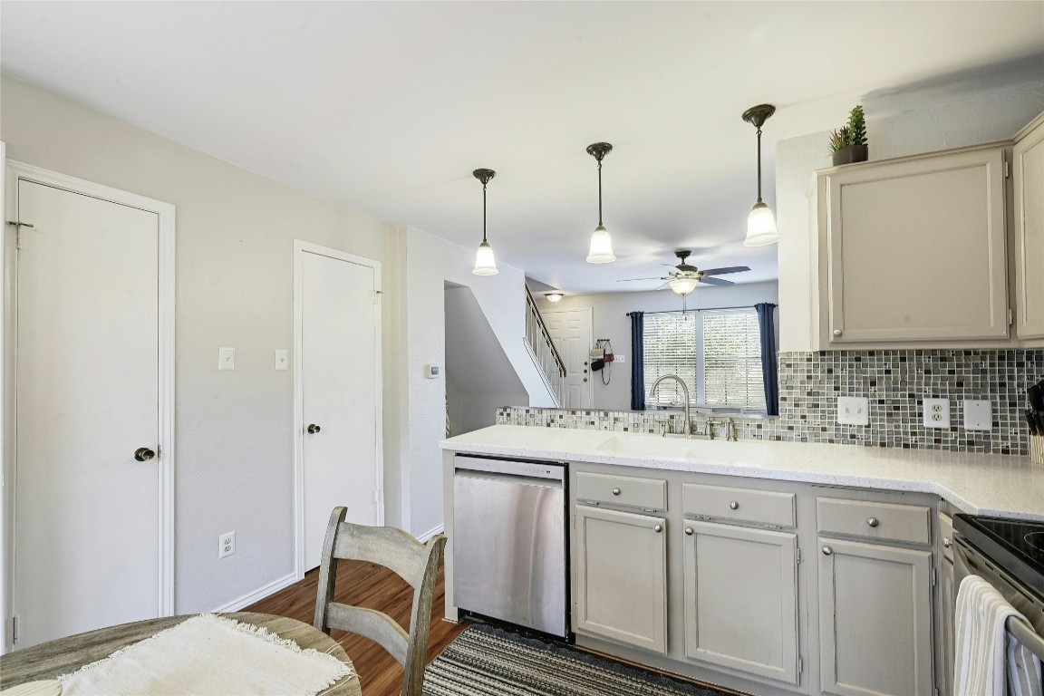 1411 Gracy Farms Lane 69, Austin, TX, 78758 | 7412919 | Realty Texas LLC