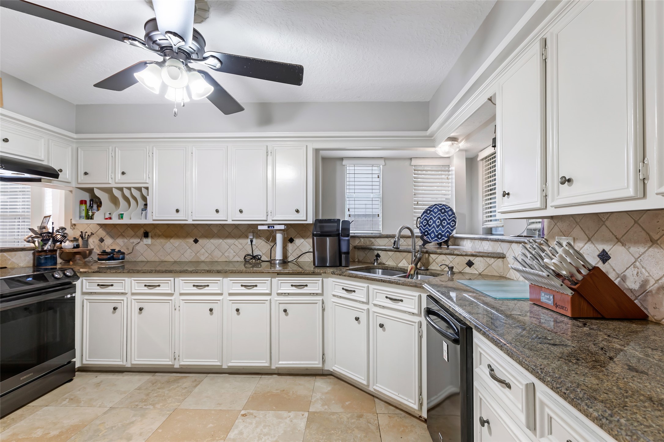 20131 Magnolia Bend Drive , Humble, TX, 77346 | 77059535 | Realty Texas LLC
