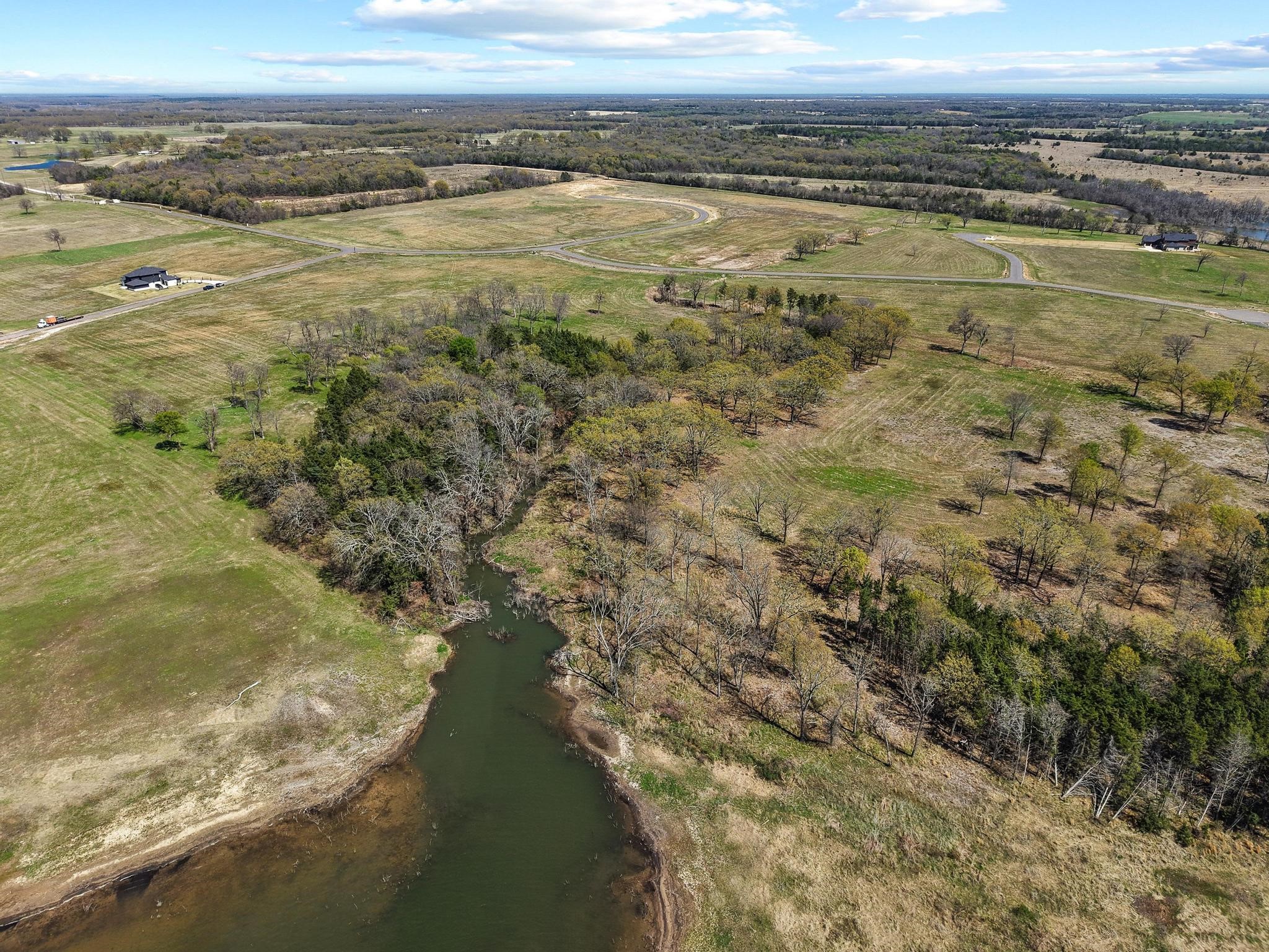 310 Lakewood Lane, Honey Grove, TX, 75446 | 20961045 | Realty Texas LLC