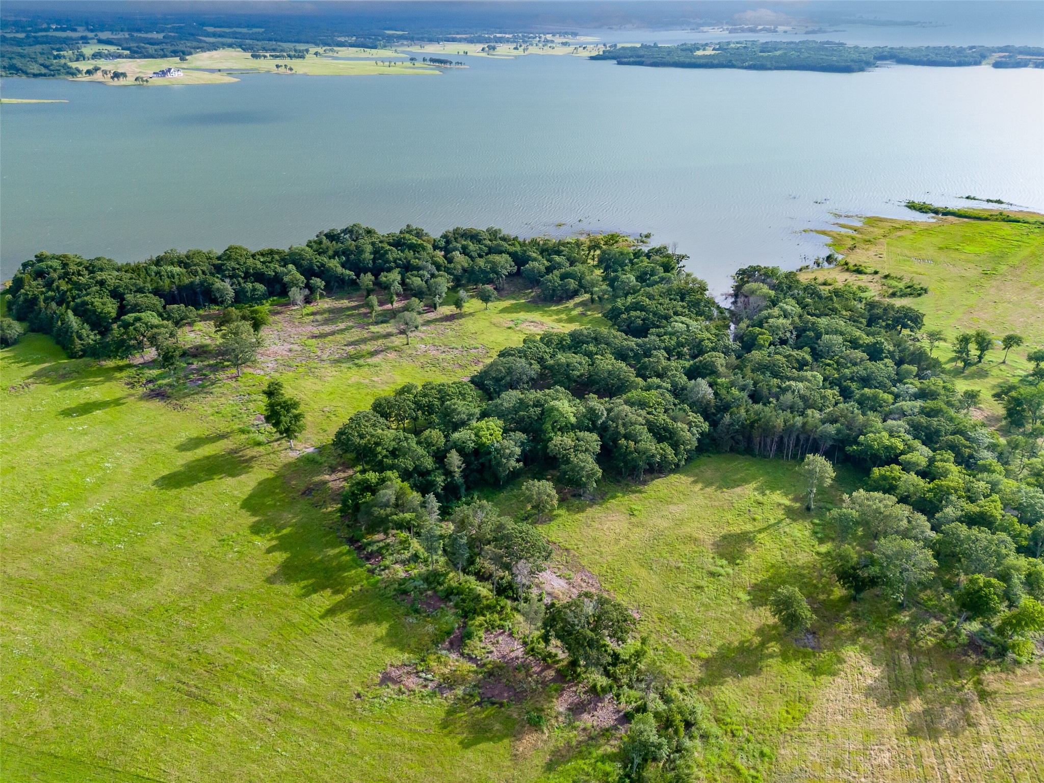 310 Lakewood Lane, Honey Grove, TX, 75446 | 20961045 | Realty Texas LLC