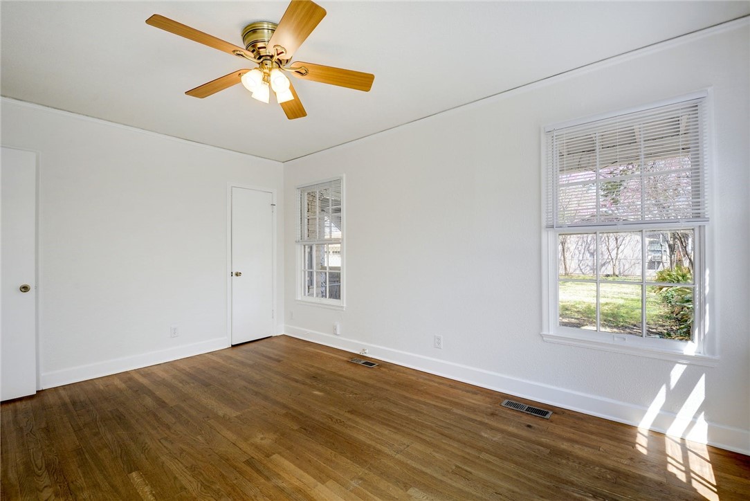 1602 Mohle Drive A , Austin, TX, 78703 | 7092189 | Realty Texas LLC