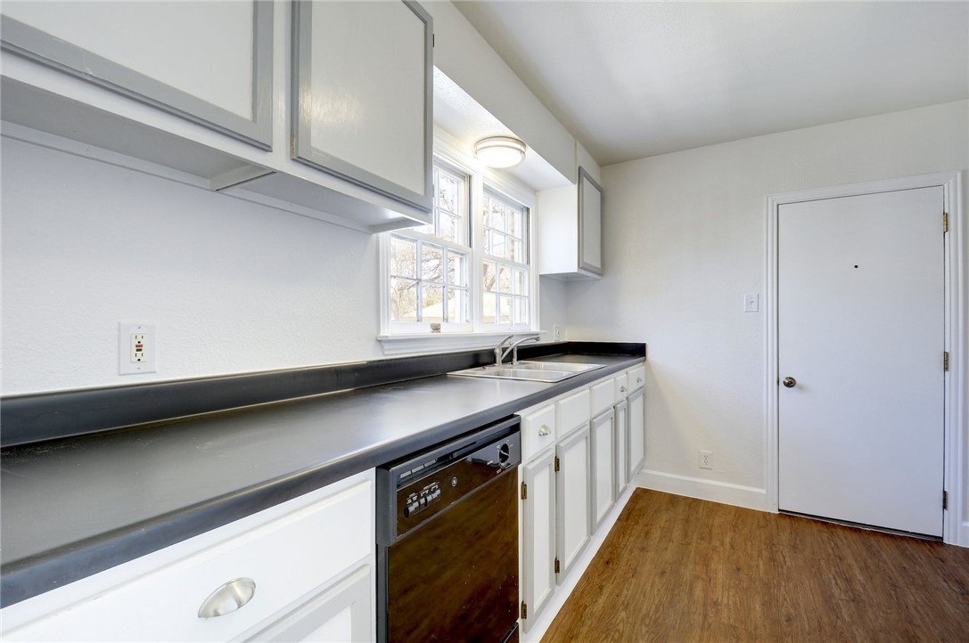 1602 Mohle Drive A , Austin, TX, 78703 | 7092189 | Realty Texas LLC