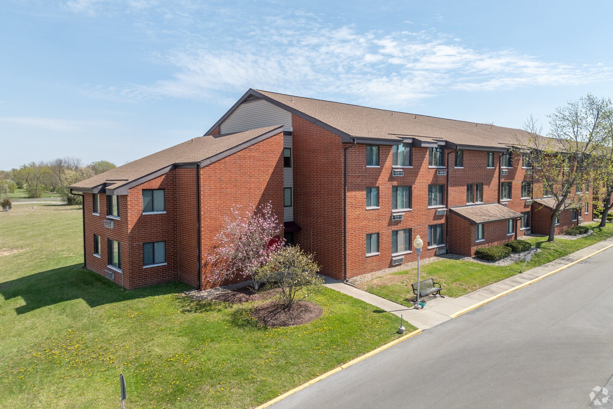 2100 Greentree North, Clarksville, IN, 47129 | 32488886 | Realty Texas LLC