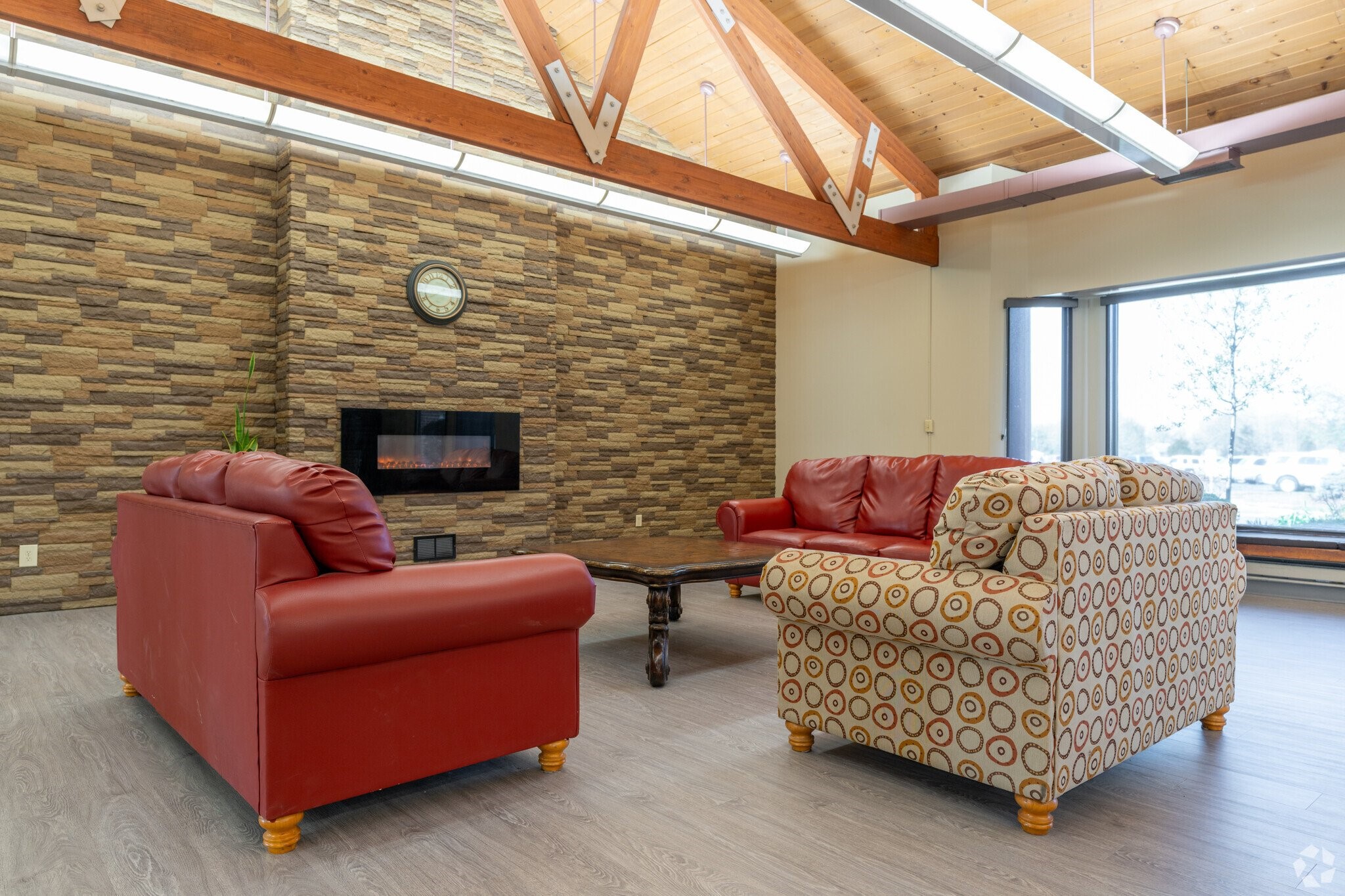 2100 Greentree North, Clarksville, IN, 47129 | 32488886 | Realty Texas LLC