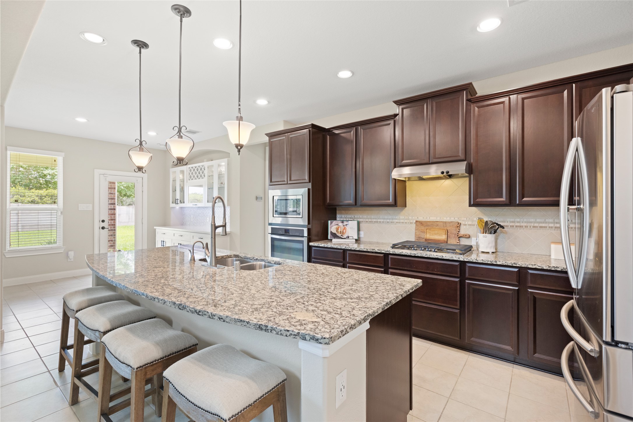 1905 Creekside Park Drive , Pearland, TX, 77089 | 73414102 | Realty Texas LLC