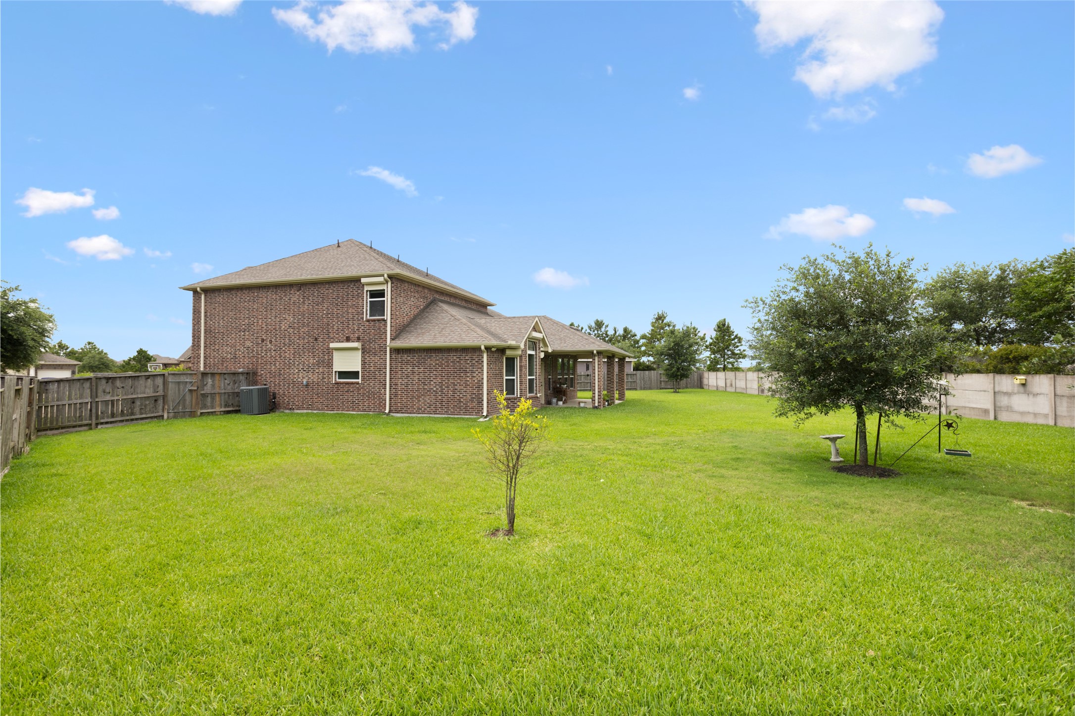 1905 Creekside Park Drive , Pearland, TX, 77089 | 73414102 | Realty Texas LLC