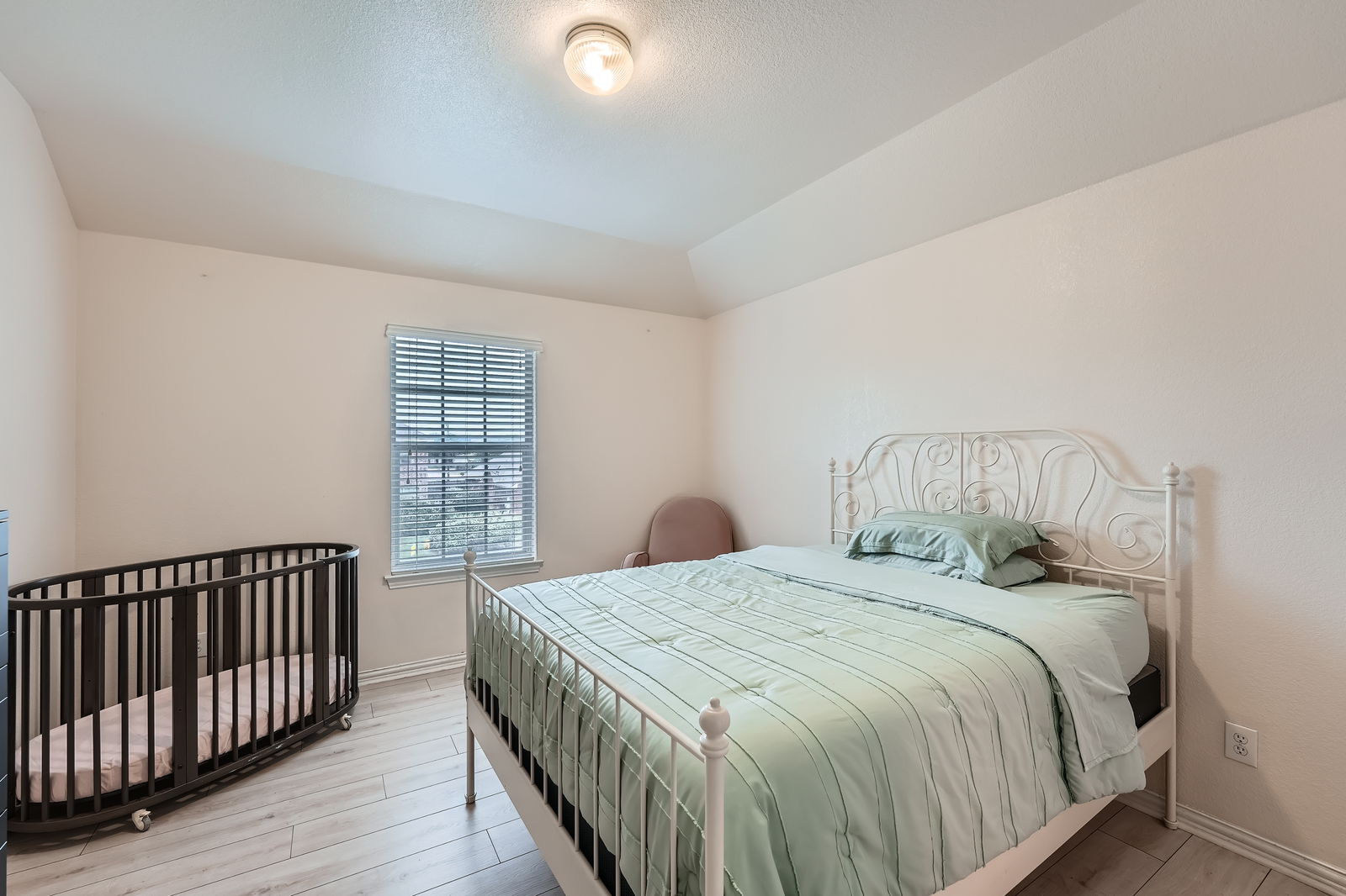2004 S Ash CV W, Hutto, TX, 78634 | 1306242 | Realty Texas LLC