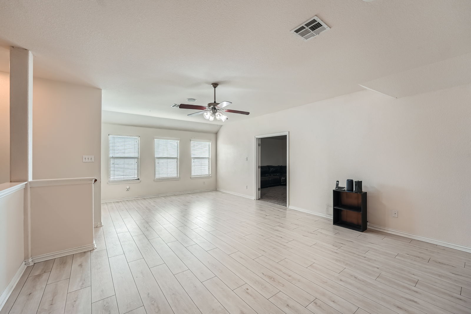2004 S Ash CV W, Hutto, TX, 78634 | 1306242 | Realty Texas LLC