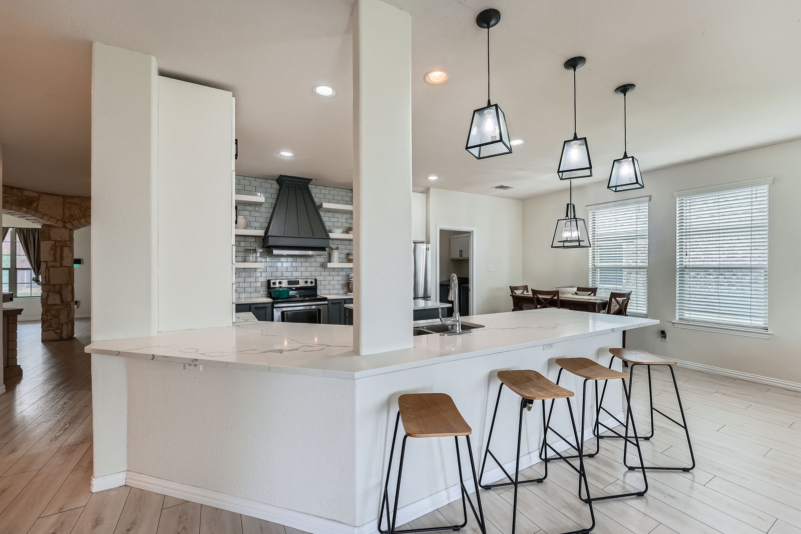 2004 S Ash CV W, Hutto, TX, 78634 | 1306242 | Realty Texas LLC