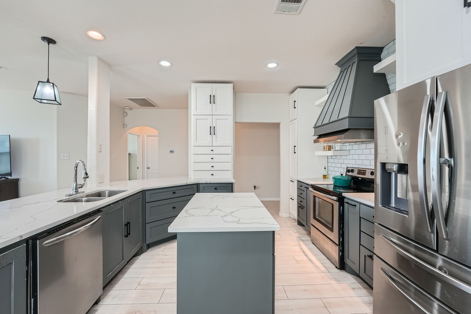 2004 S Ash CV W, Hutto, TX, 78634 | 1306242 | Realty Texas LLC