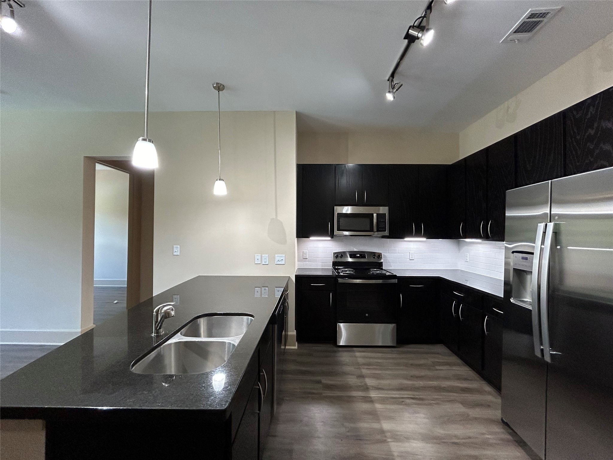230 T C Jester Boulevard 452 , Houston, TX, 77007 | 34444681 | Realty Texas LLC
