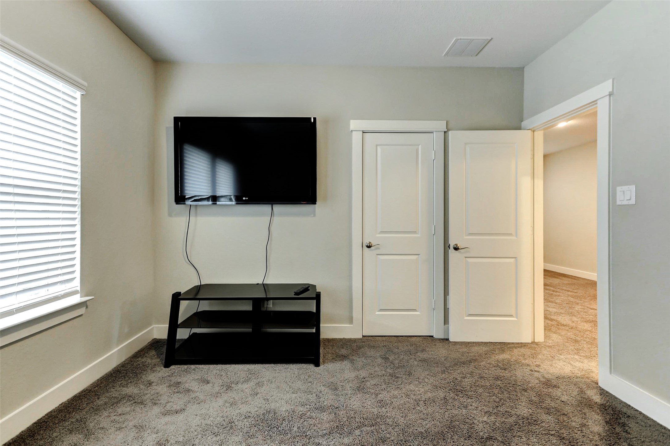 1519 Biondo Way , Houston, TX, 77008 | 54335138 | Realty Texas LLC