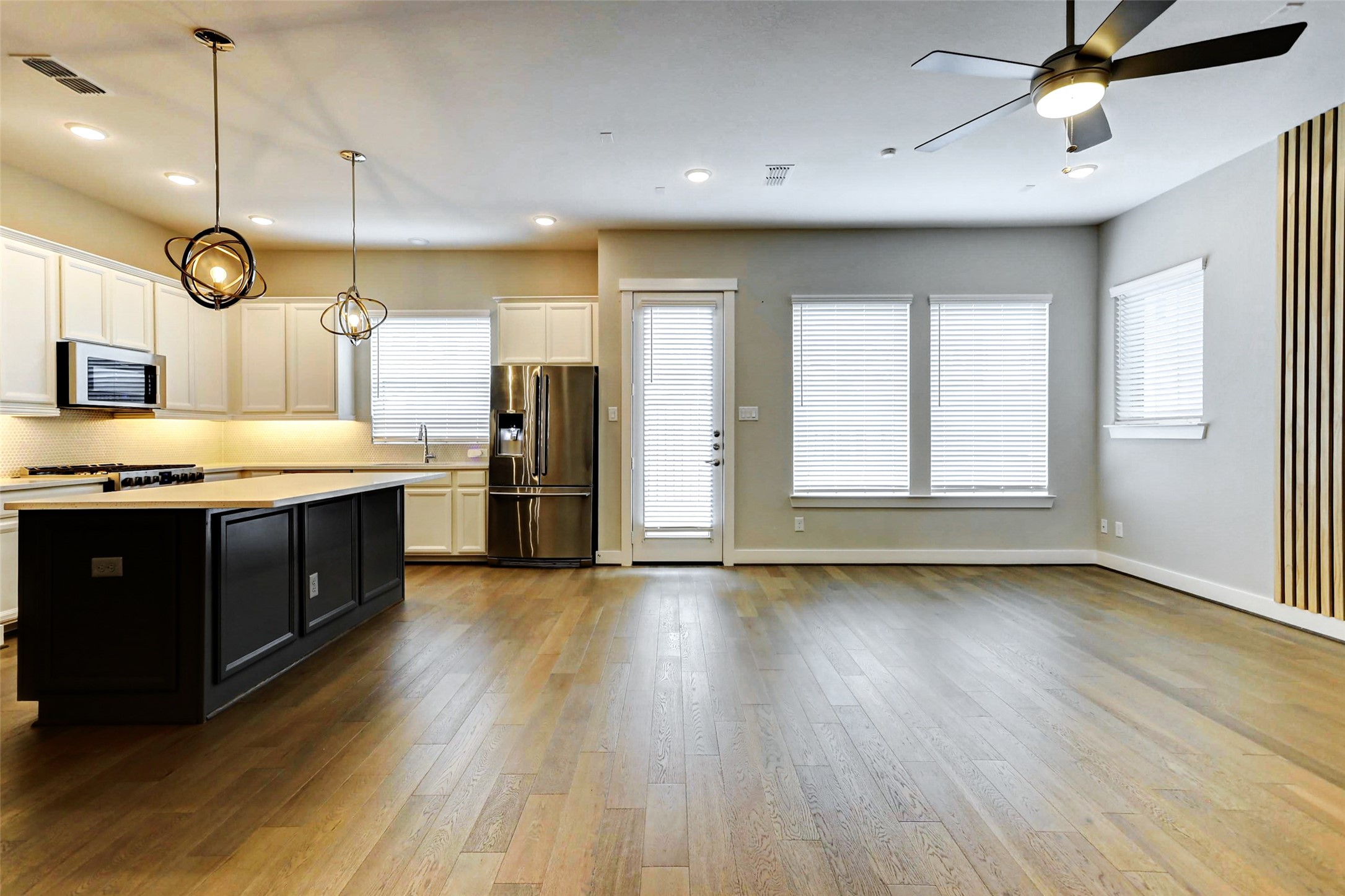 1519 Biondo Way , Houston, TX, 77008 | 54335138 | Realty Texas LLC