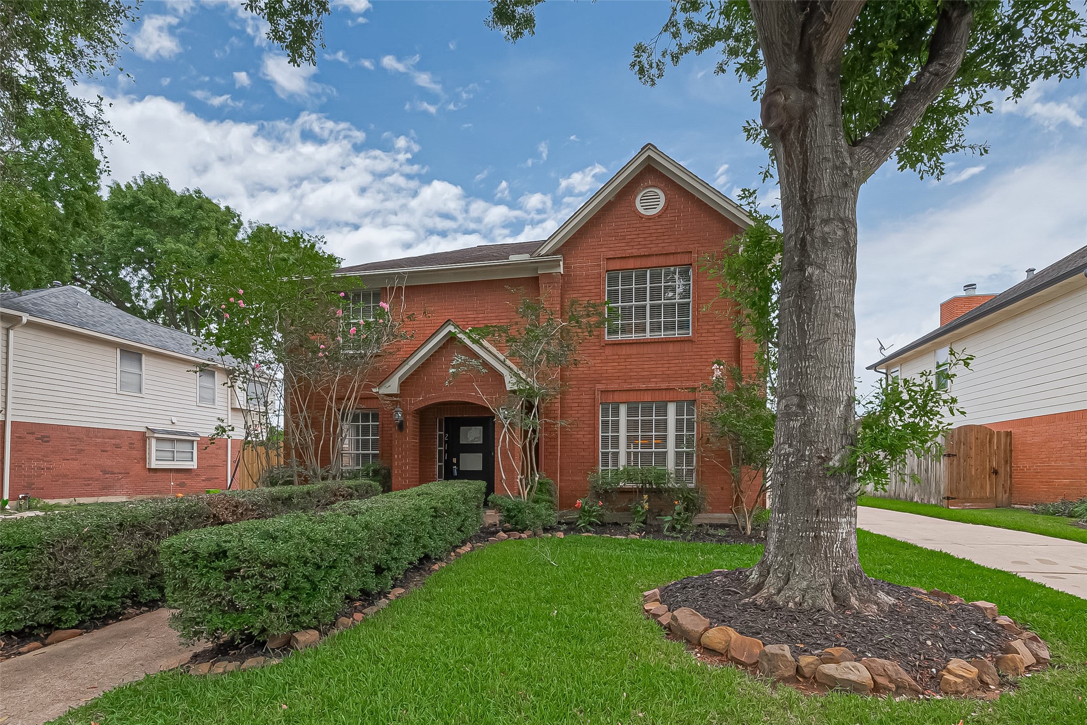 211 Aberdeen Street, Stafford, TX, 77477 | 83466079 | Realty Texas LLC