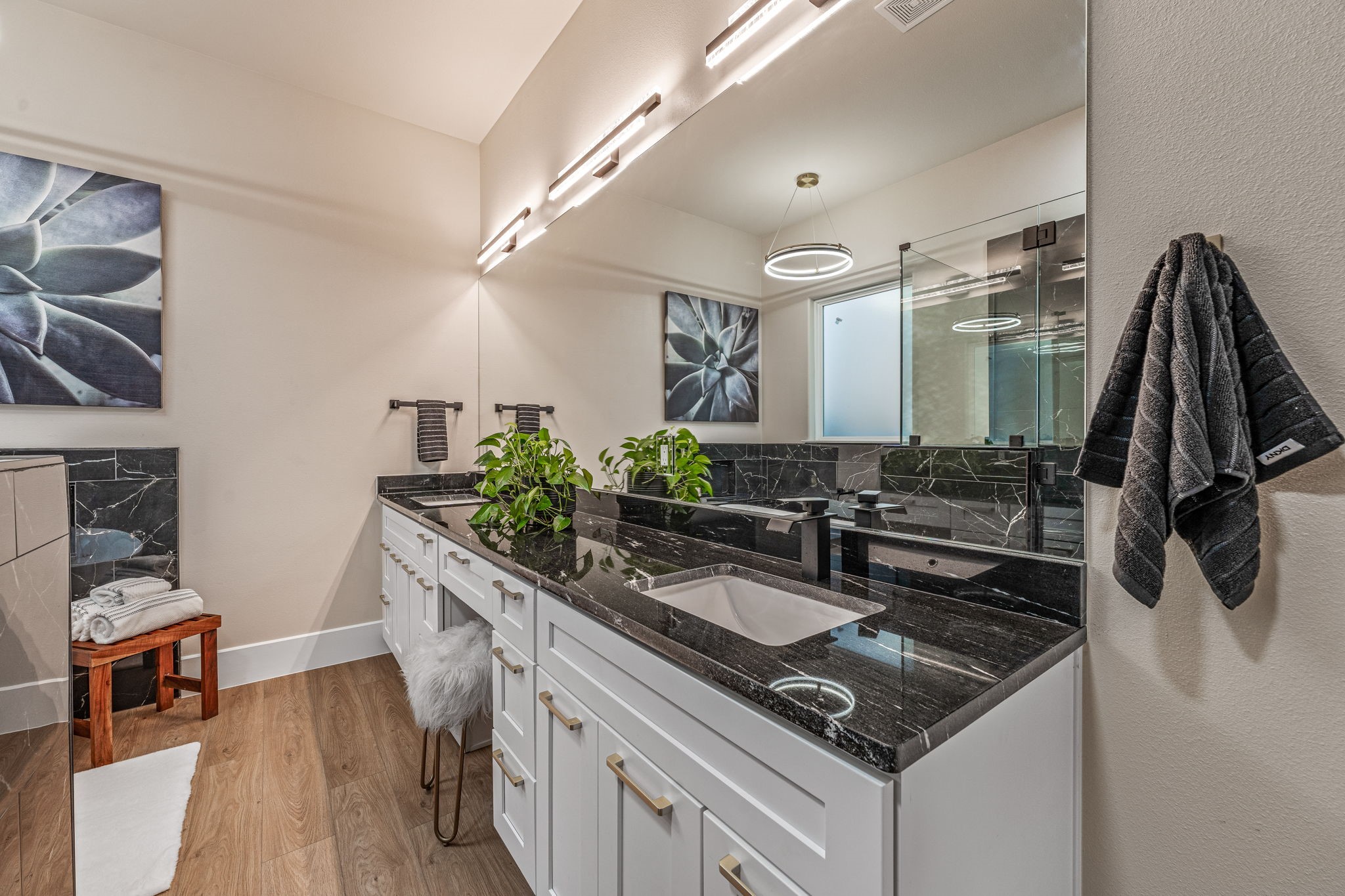 2704 Creek Drive, Granbury, TX, 76048 | 20956178 | Realty Texas LLC