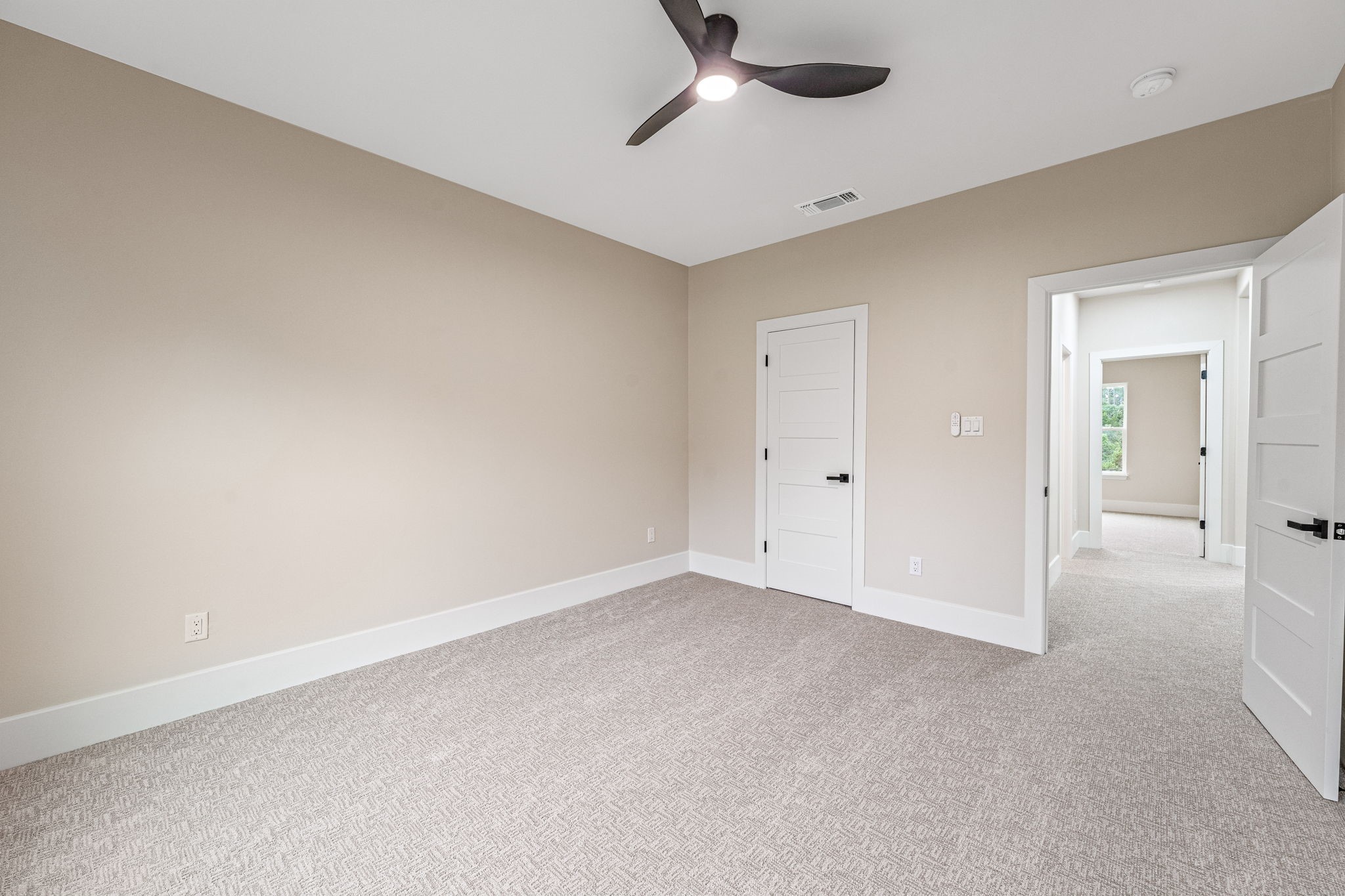 2704 Creek Drive, Granbury, TX, 76048 | 20956178 | Realty Texas LLC
