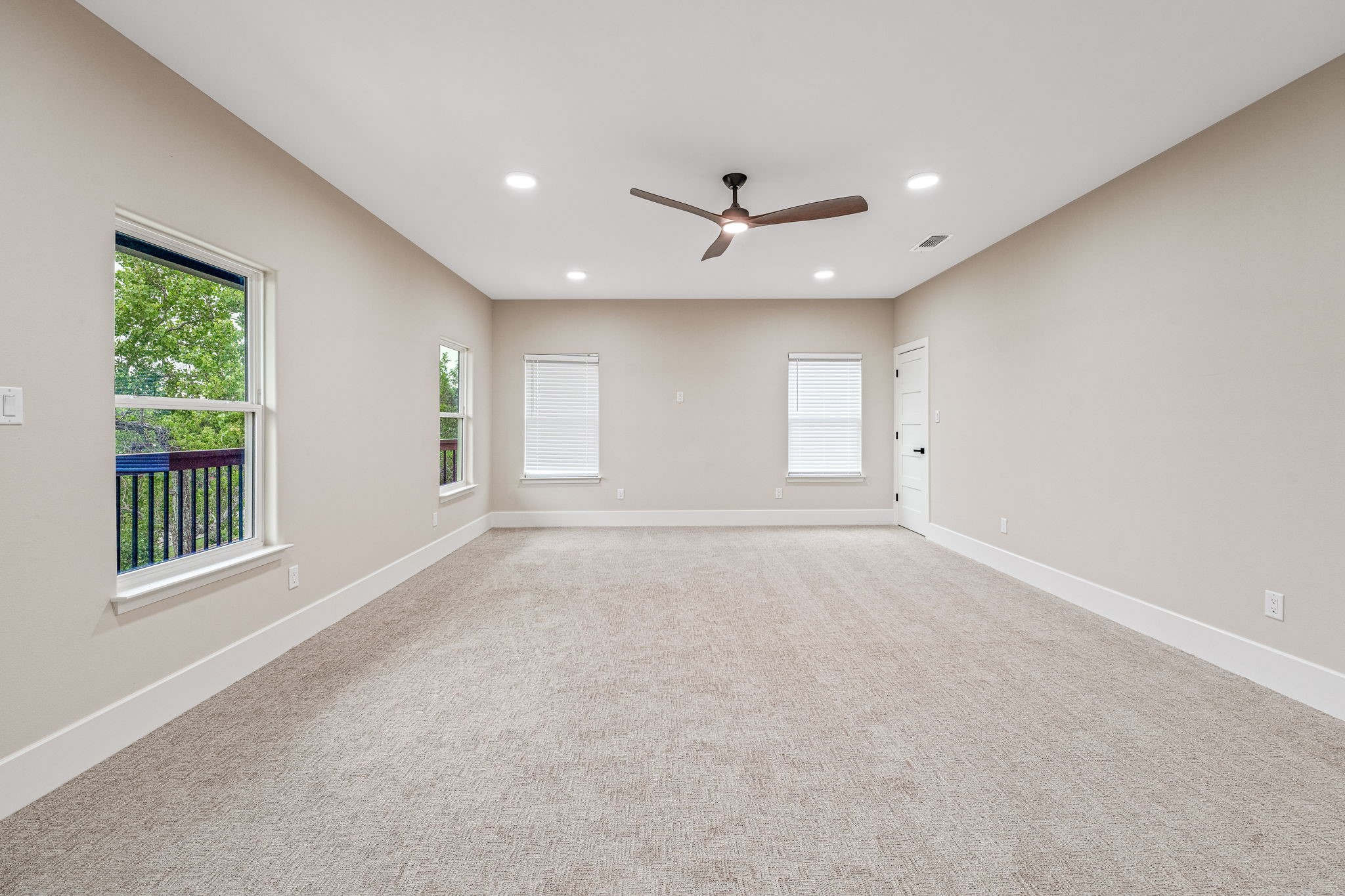 2704 Creek Drive, Granbury, TX, 76048 | 20956178 | Realty Texas LLC