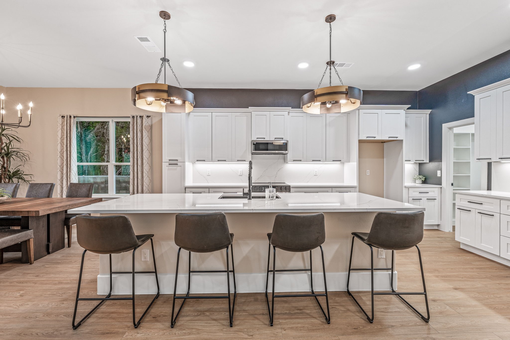 2704 Creek Drive, Granbury, TX, 76048 | 20956178 | Realty Texas LLC