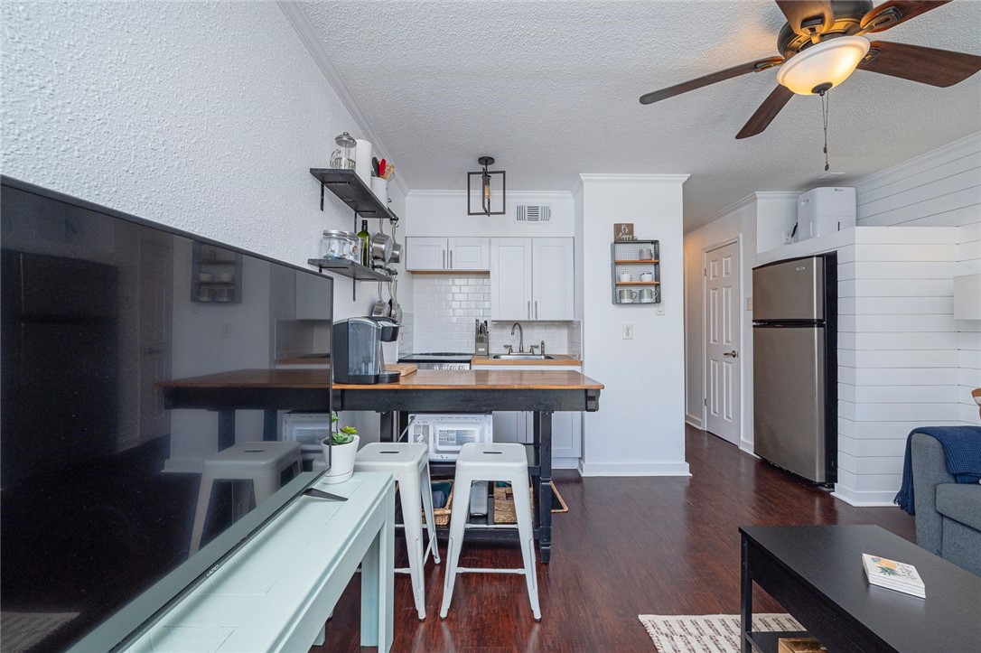 3938 Surfside Boulevard 3116 , Corpus Christi, TX, 78402 | 460239 | Realty Texas LLC