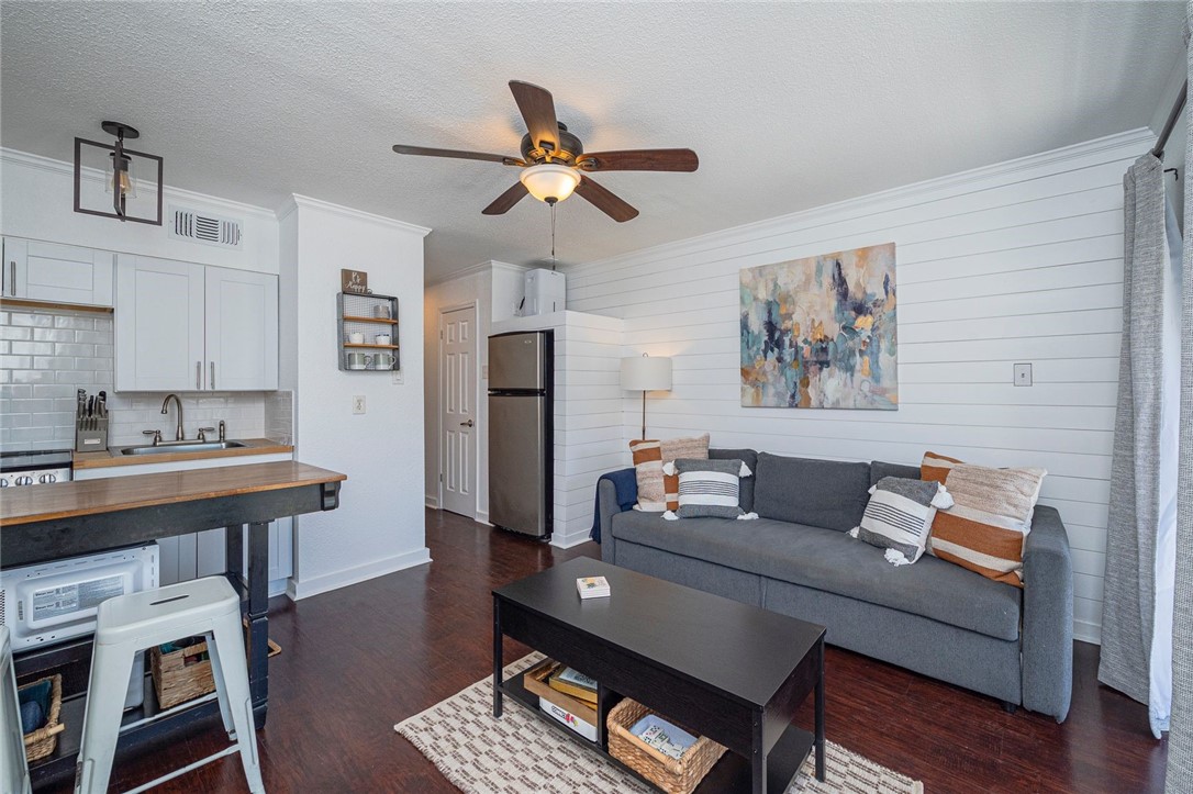 3938 Surfside Boulevard 3116 , Corpus Christi, TX, 78402 | 460239 | Realty Texas LLC