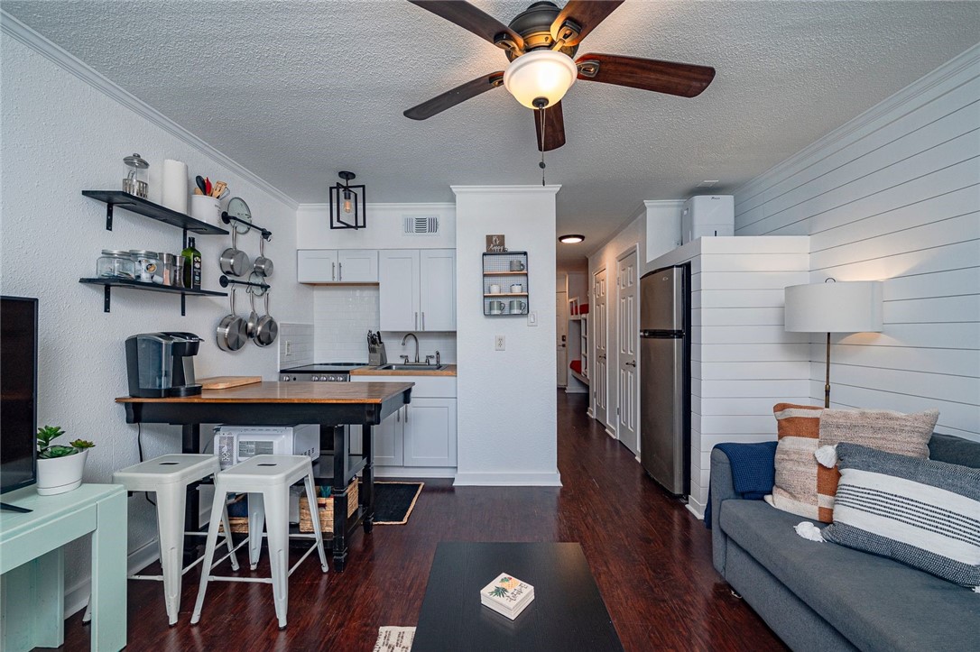 3938 Surfside Boulevard 3116 , Corpus Christi, TX, 78402 | 460239 | Realty Texas LLC
