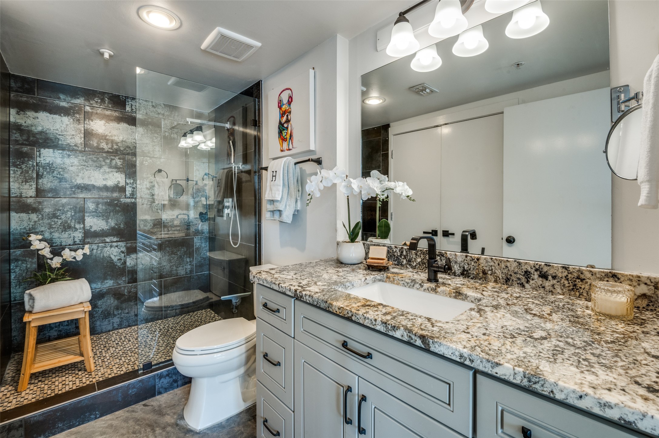 2502 Live Oak Street 322, Dallas, TX, 75204 | 20962075 | Realty Texas LLC