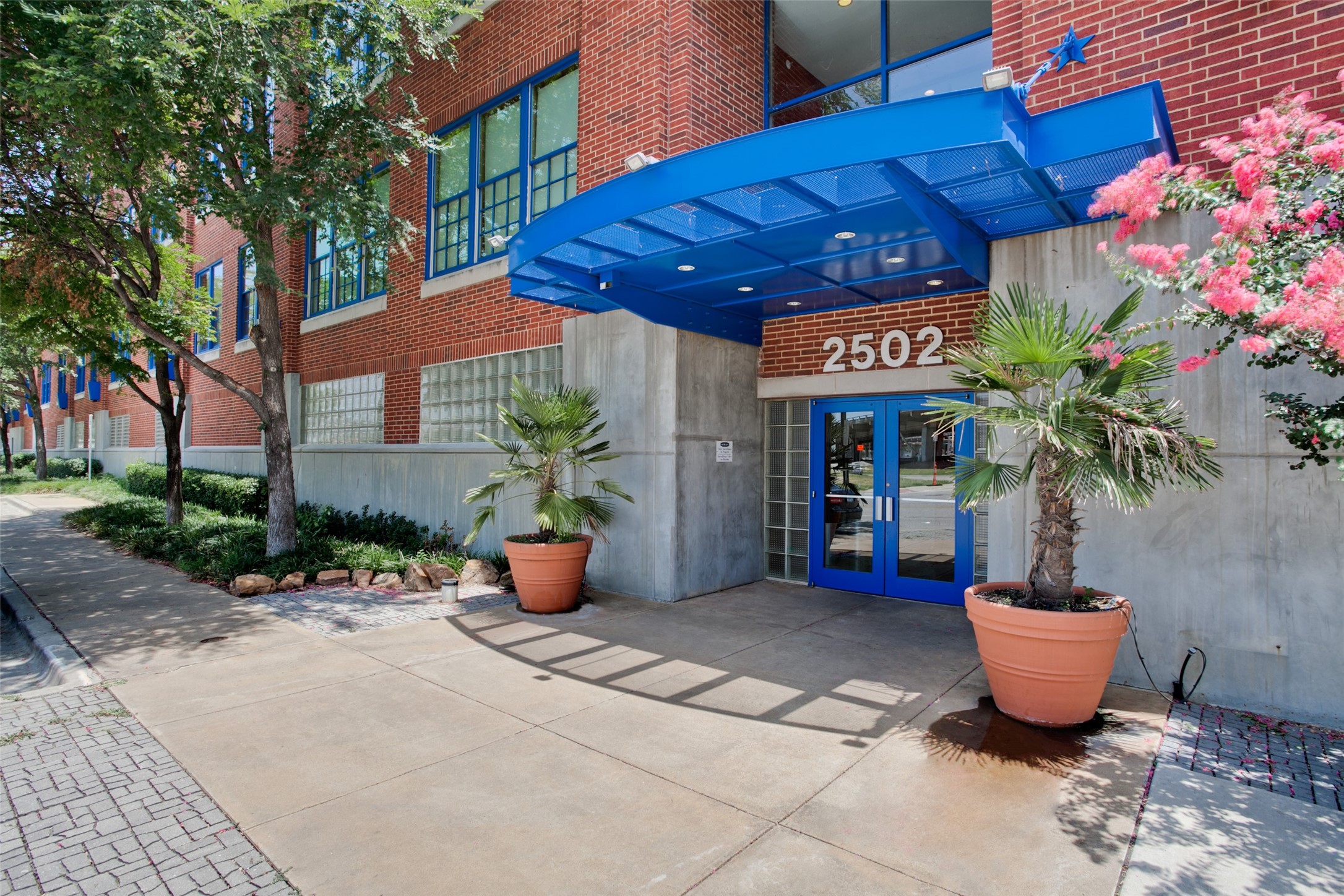 2502 Live Oak Street 322, Dallas, TX, 75204 | 20962075 | Realty Texas LLC