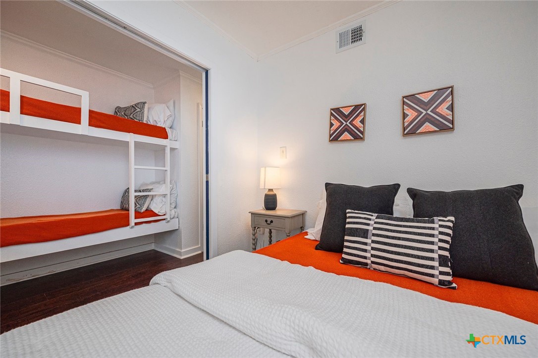 3938 Surfside Boulevard 3116 , Corpus Christi, TX, 78402 | 582528 | Realty Texas LLC