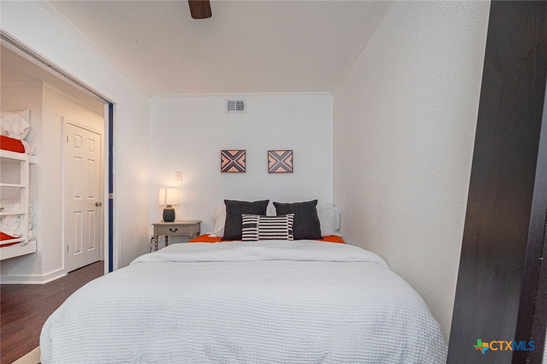 3938 Surfside Boulevard 3116 , Corpus Christi, TX, 78402 | 582528 | Realty Texas LLC