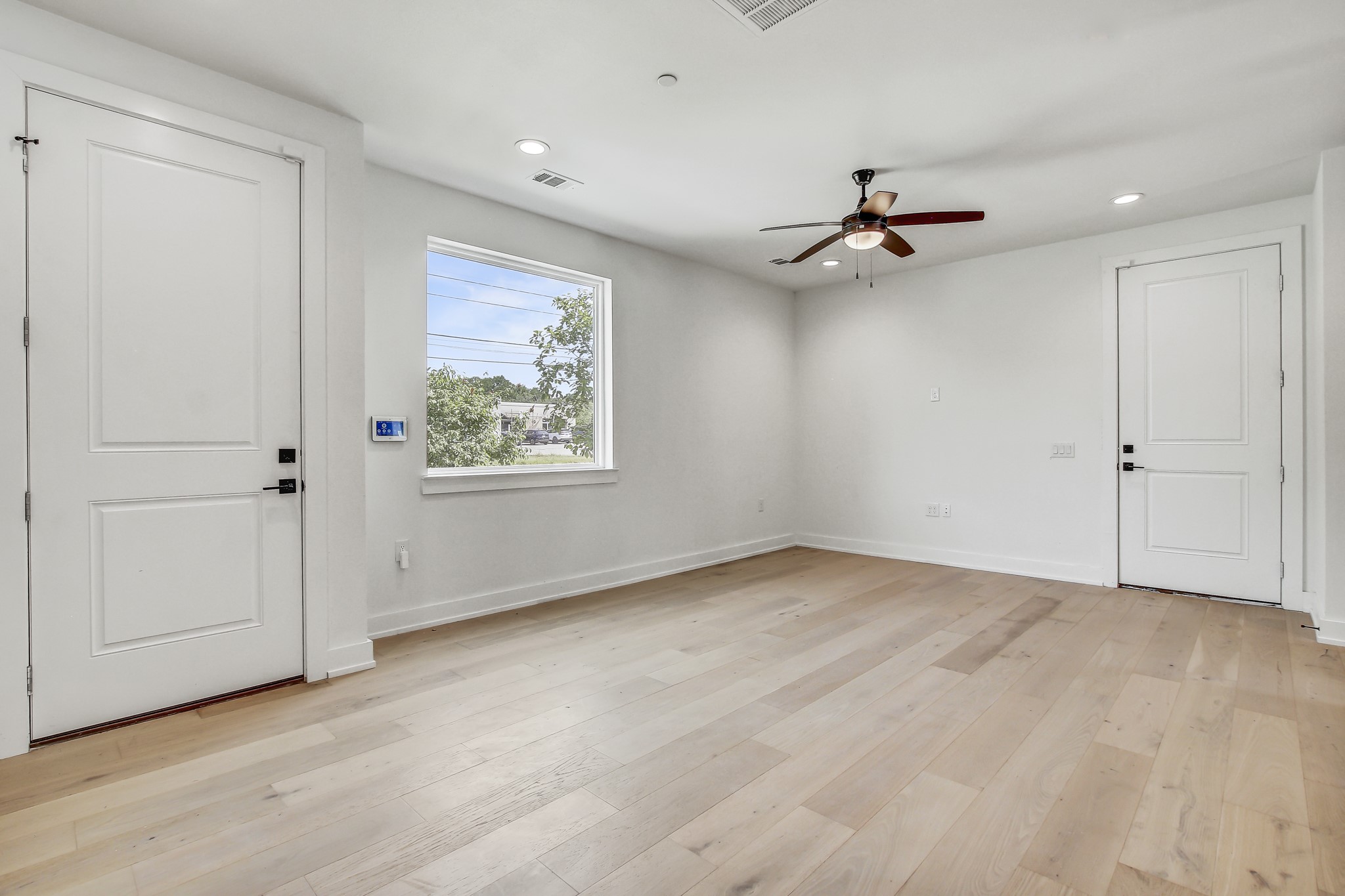 4127 E 12th ST 3, Austin, TX, 78721 | 4329344 | Realty Texas LLC