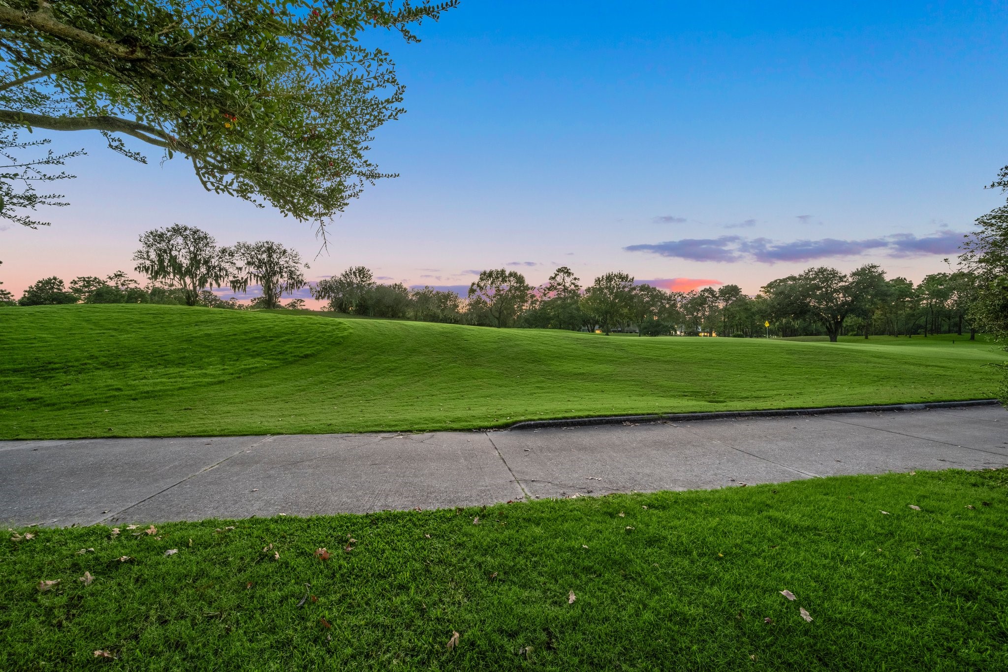 8 Champions Colony E , Houston, TX, 77069 | 52859302 | Realty Texas LLC