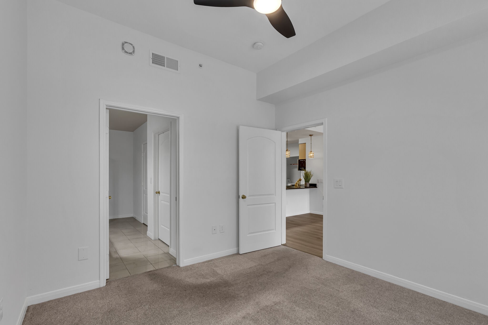 3225 Turtle Creek Boulevard 204, Dallas, TX, 75219 | 20962093 | Realty Texas LLC